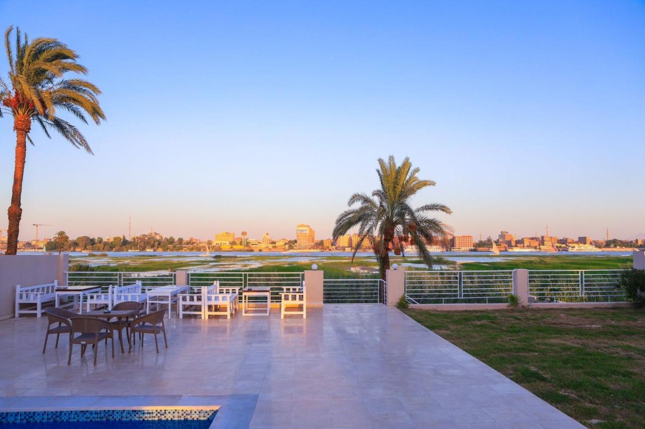 Royal Nile - Pool View 2 Apartman Luxor