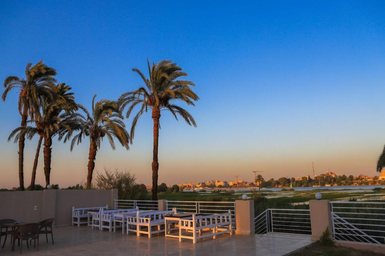 Royal Nile - Pool View 2 * Luxor