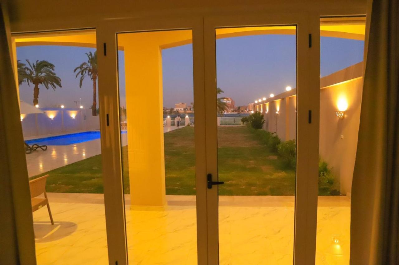 Apartman Royal Nile - Pool View 2