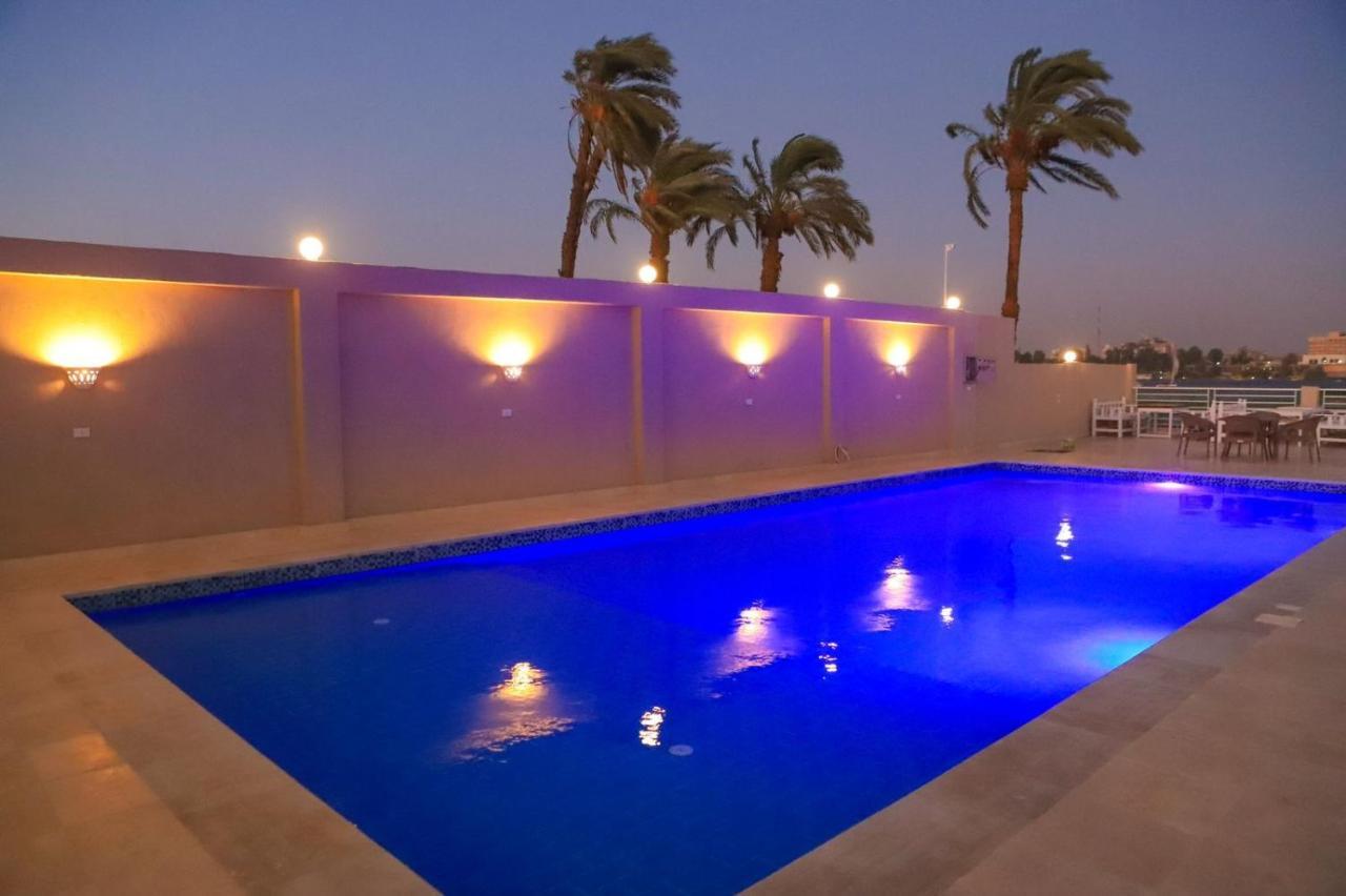 Apartman Royal Nile - Pool View 2 *